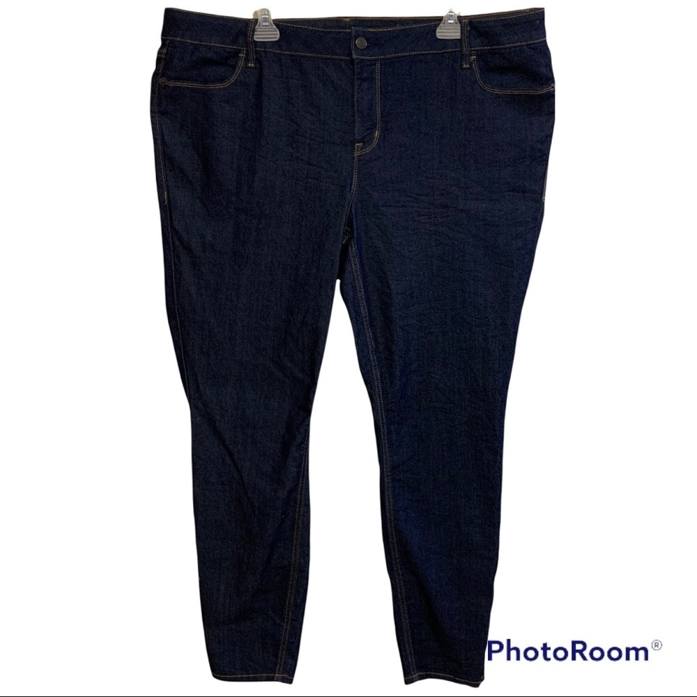 Old Navy women’s super skinny blue jeans size 22 plus